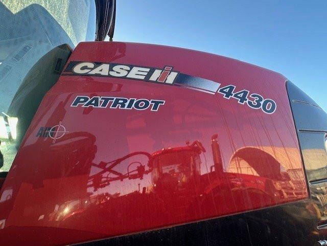 Photo 3. Case IH 4430 self propelled sprayer