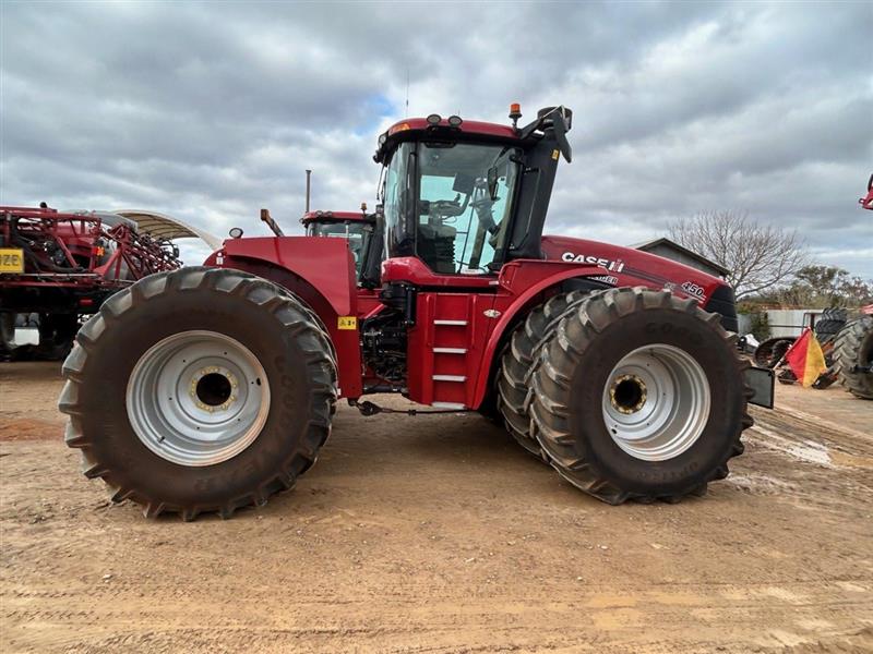 Photo 3. Case IH Steiger 450 tractor