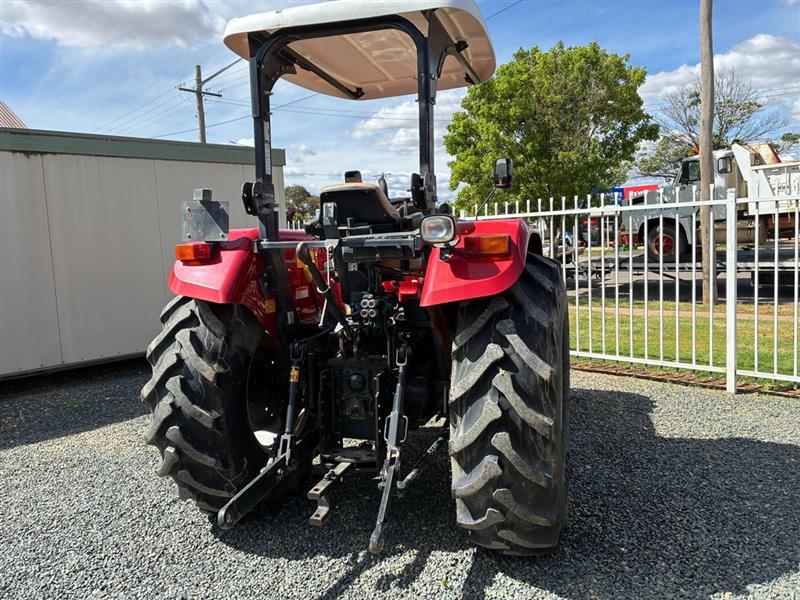 Photo 4. Case IH JXM 90 tractor