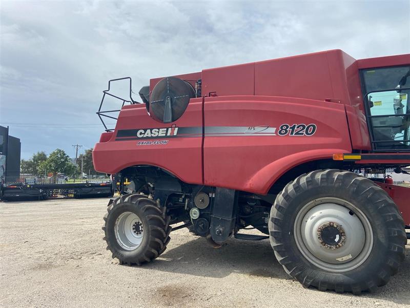 Photo 2. Case IH 8120 combine harvester