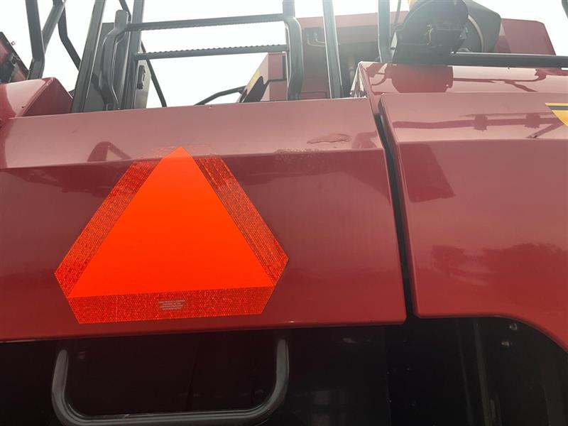 Photo 3. Case IH 7240 combine harvester