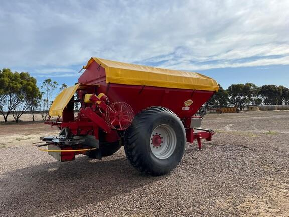 Photo 4. Bredal K85 spreader