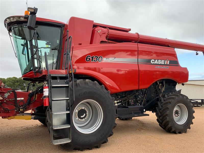 Photo 1. Case IH 6130 Axial Flow Combine