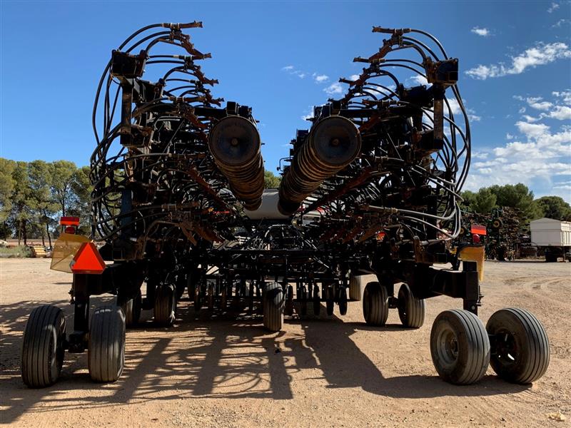 Photo 5. Flexi-Coil 5500 70ft Air Drill & 5560 TBT Air Cart