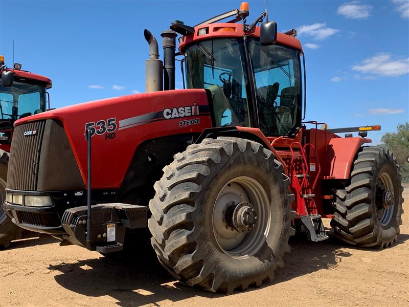 Case IH Steiger 535 Tractor