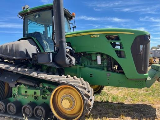 Photo 2. John Deere 9630T Tractor