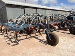 Photo 3. Flexi-Coil 820 40ft Bar