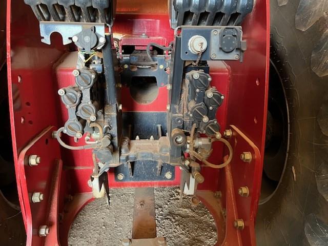 Photo 3. Case IH Steiger 400 Tractor