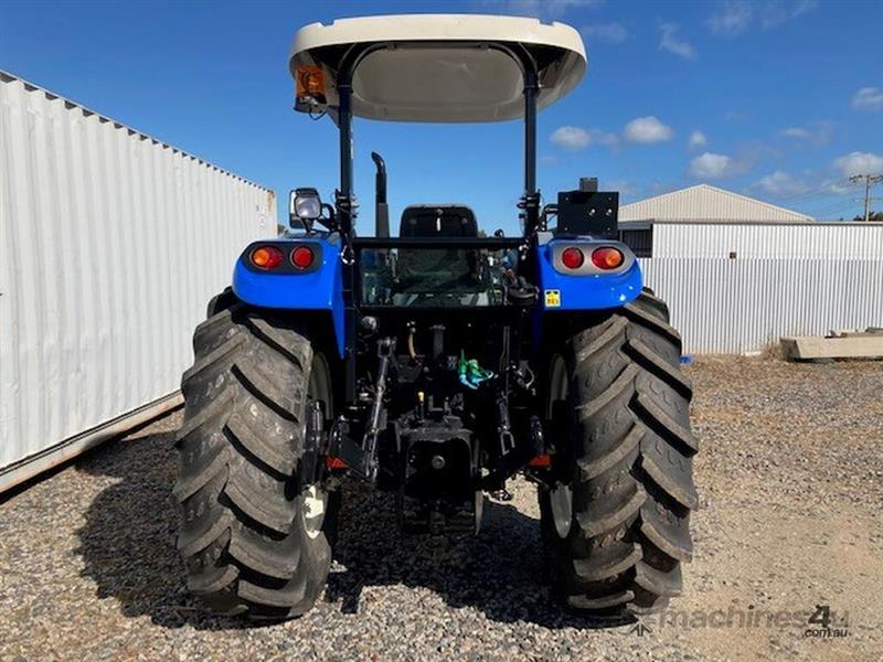 Photo 3. New Holland T5.110 ROPS Loader tractor