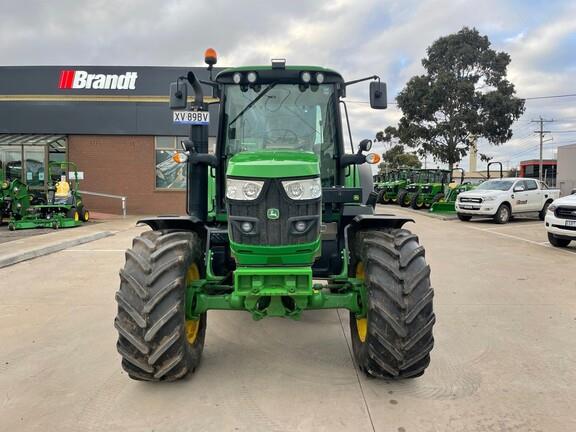 Photo 3. John Deere 6125M tractor