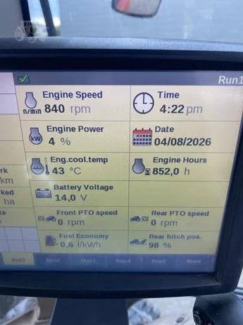 Photo 5. CASE IH MAXXUM 135 tractor
