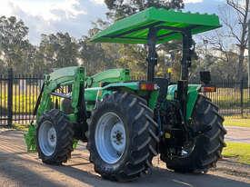 Photo 3. Deutz Fahr Agrofarm 80 tractor