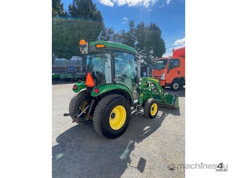 Photo 5.  John Deere 3720 Compact Ut Tractor
