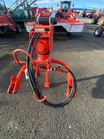 Photo 5. KUHN FC4060TCR