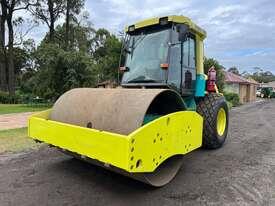 Photo 2. Ammann ASC110 Vibrating Roller