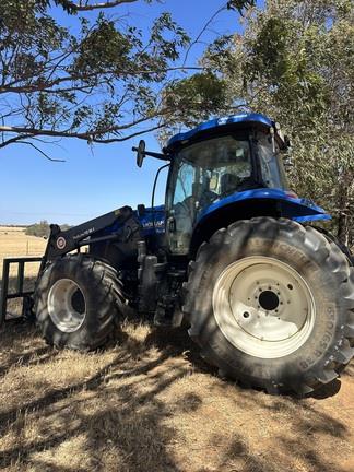 Photo 2. New Holland T6080 tractor