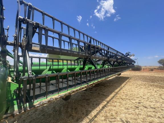 Photo 4. John Deere S790 combine harvester