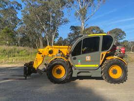 Photo 2. Dieci Zeus 33.11 Telescopic Handler