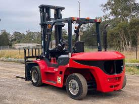 Photo 3. Enforcer FD70 All/Rough Terrain Forklift