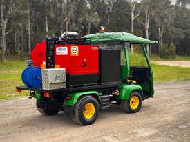 John Deere GATOR 2030 ATV