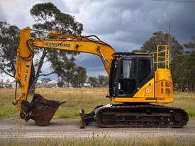 Photo 3. Sumitomo SH145 Tracked-Excav Excavator