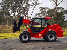 Photo 3. Manitou MHT-X 780 T Telescopic Handler