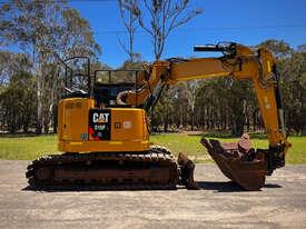 Photo 2. Caterpillar 315 Tracked-Excav Excavator