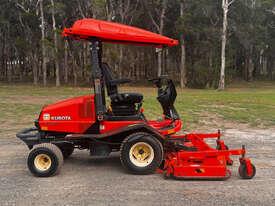 Photo 2. Kubota F3690 Front Deck Lawn Equipment