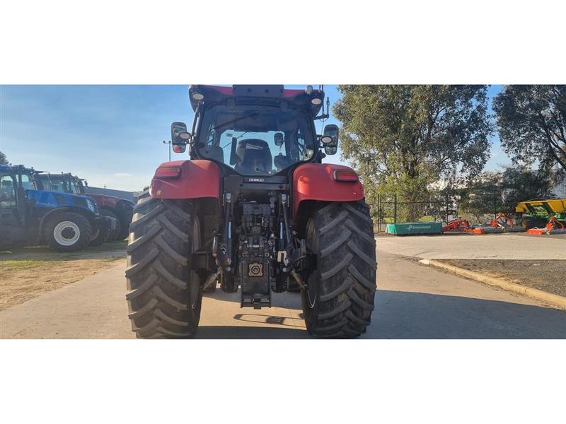 Photo 3. Case IH Puma 225 tractor
