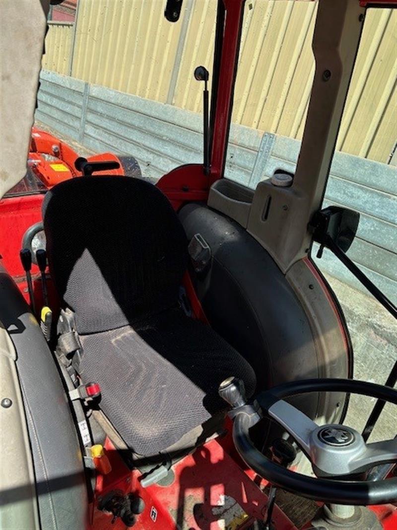 Photo 5. Antonio Carraro TGF9800 tractor