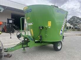 Photo 2. Faresin Rambo 1100 Feed Mixer Wagon