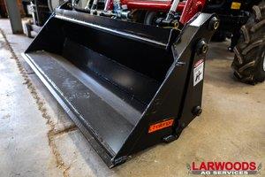 Case IH FARMALL 35B tractor