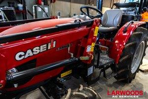 Photo 3. Case IH FARMALL 35B tractor