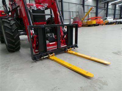 BURDER 8000 SERIES HEAVY DUTY PALLET FORKS, Tractors Burder Industries ...