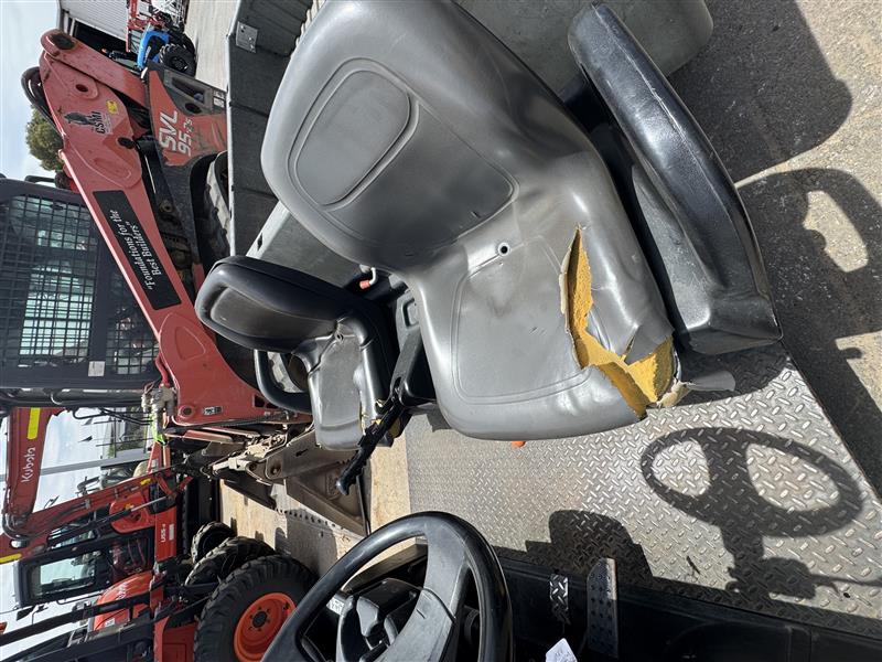 Photo 4. Toro Workman MDX