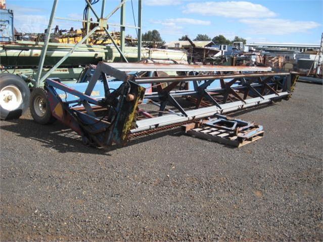 Versatile 2800 windrower front, Hay Silage Equip Versatile NSW | Power ...