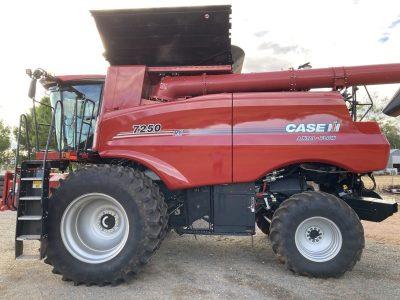 Photo 2. Case IH 7250 combine harvester