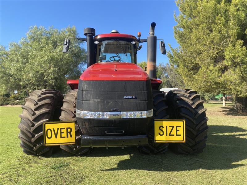 Photo 2. Case IH AFS Steiger 550 tractor