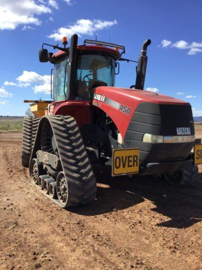 Photo 2. Case IH Steiger 450 rowtrac tracked tractor