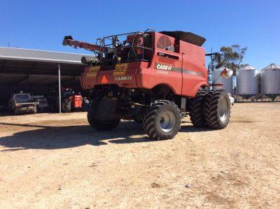 Photo 3. Case IH 7240 combine harvester