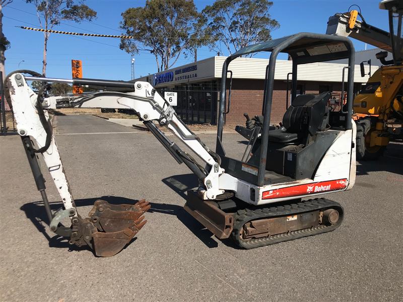 Used Bobcat 323 Excavator, Loaders Excavators Bobcat SA, | Power Farming