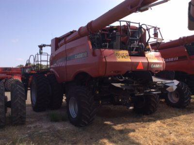 Photo 5. Case IH 8240 combine harvester