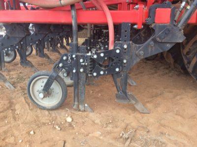 Photo 2. Horwood Bagshaw PSS & TBH airseeder