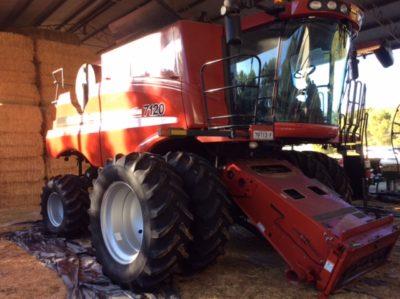 Photo 3. Case IH 7120 combine harvester