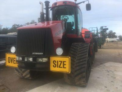 Photo 3. Case IH Steiger STX375 tracked tractor