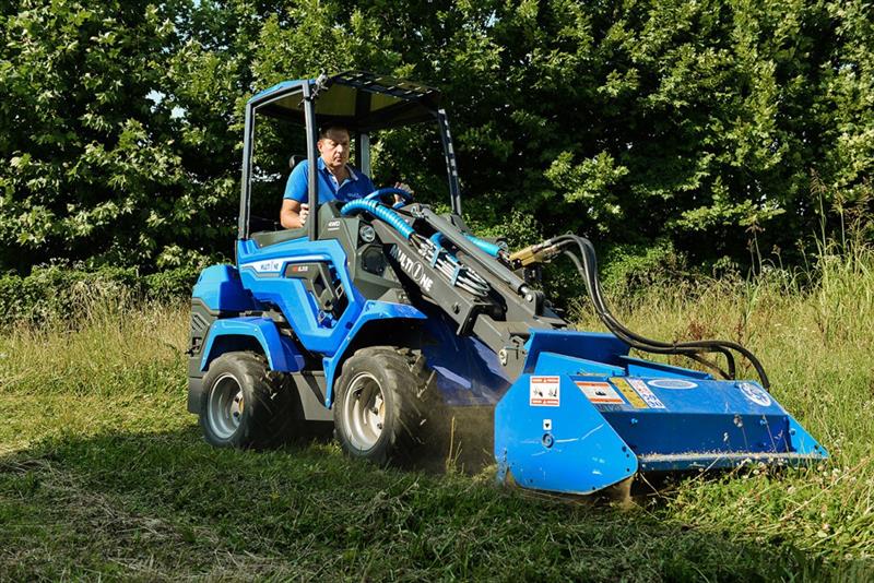 Photo 4. Multione 6 series 6.3sk mini loader