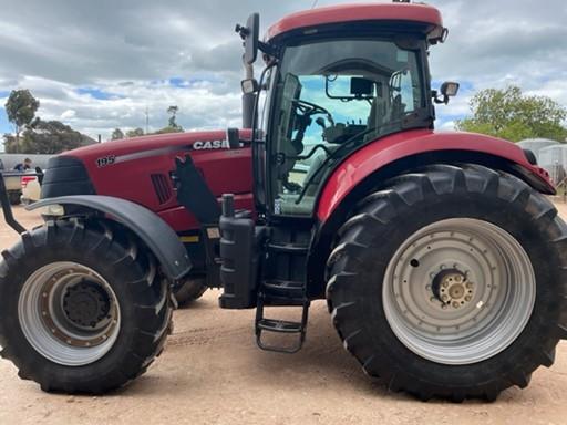 Photo 1. Case IH Puma 195 Tractor & Vision Lift 65 Front End Loader