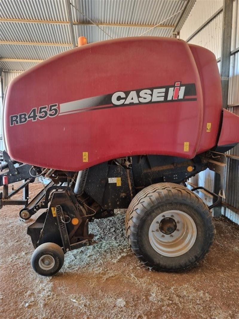 Case IH RB455 Round Baler