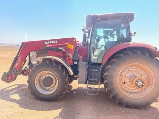 Photo 2. Case IH Puma 195 CVT Tractor