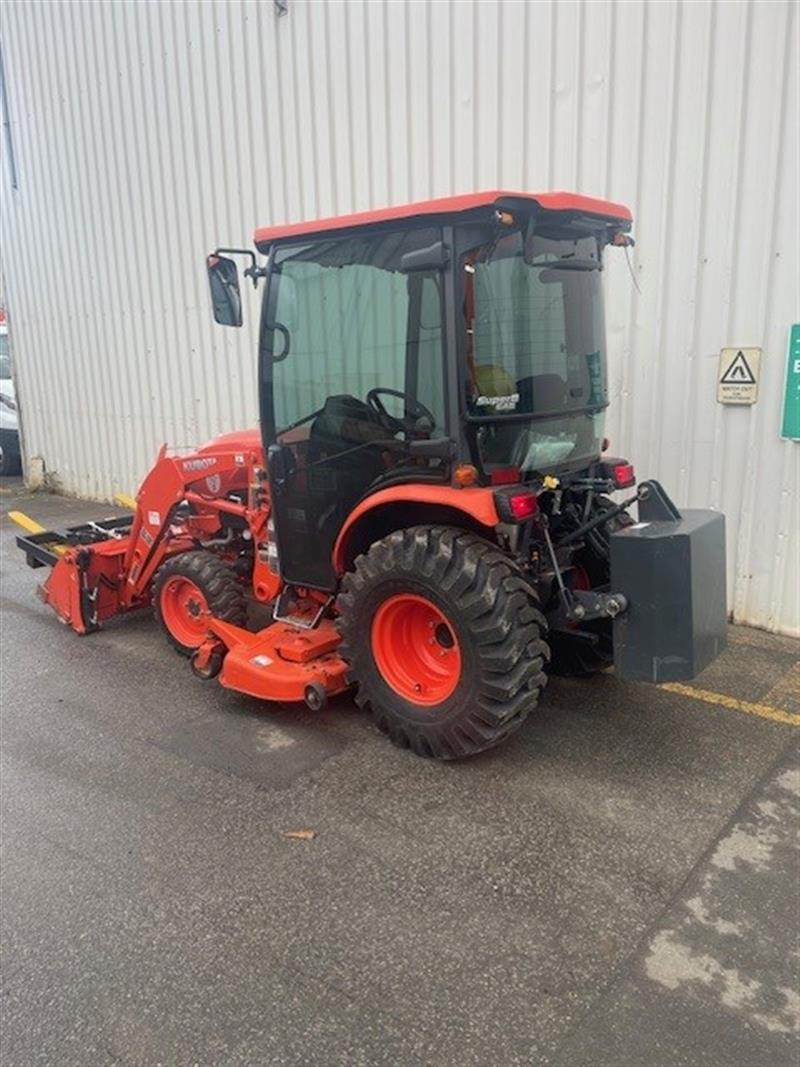 Photo 2. Kubota B3150 Tractor